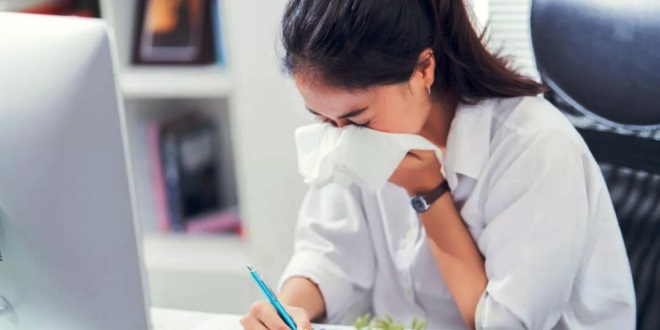 Mengatasi Flu dan Sakit Kepala untuk Meningkatkan Produktivitas dalam Kehidupan Sehari-hari