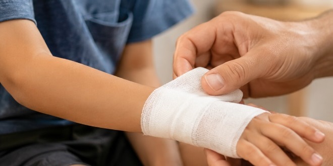 Tips Merawat Luka yang Tepat Biar Cepat Sembuh dan Bebas Infeksi