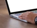 Tips Memilih Laptop Kerja Terbaik yang Awet Sesuai Kebutuhan